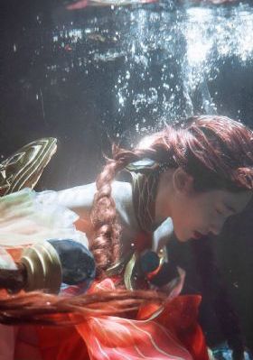 阁楼里的情人无删减版